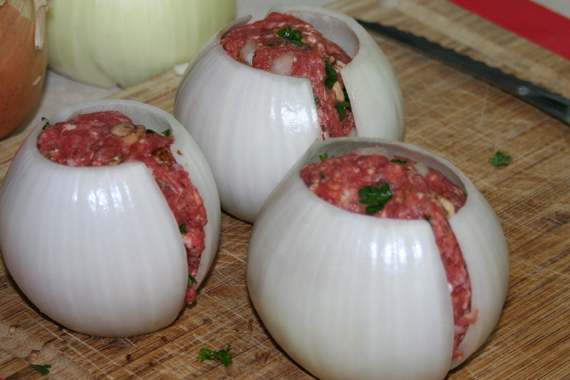 food-the-more-you-know-rep-ost-staff-picks-don-t-worry-there-s-sauce-recipe-end-Bacon-Wrapped-Onion-Bombs